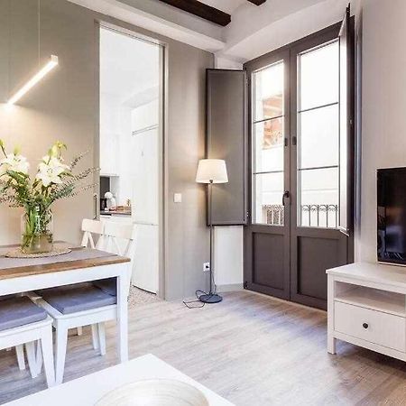 Sleep & Stay Home With Balcony Bonaventura 3 지로나 외부 사진