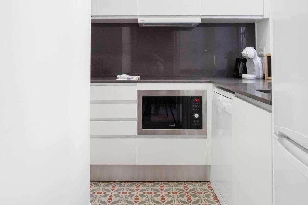 Sleep & Stay Home With Balcony Bonaventura 3 지로나 외부 사진