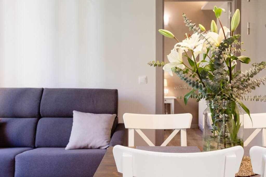 Sleep & Stay Home With Balcony Bonaventura 3 지로나 외부 사진